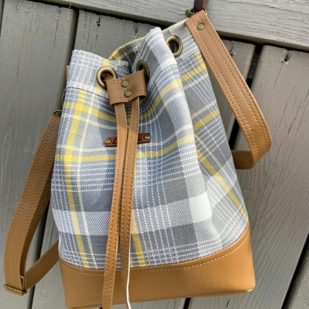 Handmade convertible purse